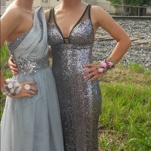 Worn once PROM DRESS! Size 0-2